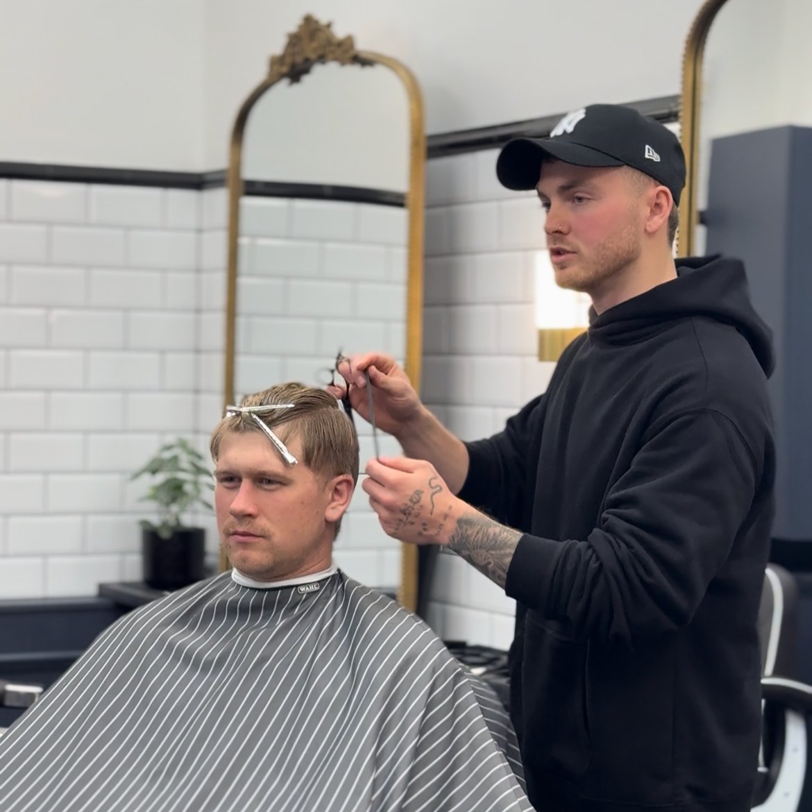 Load video: Gents Academy Intro to Barber Course